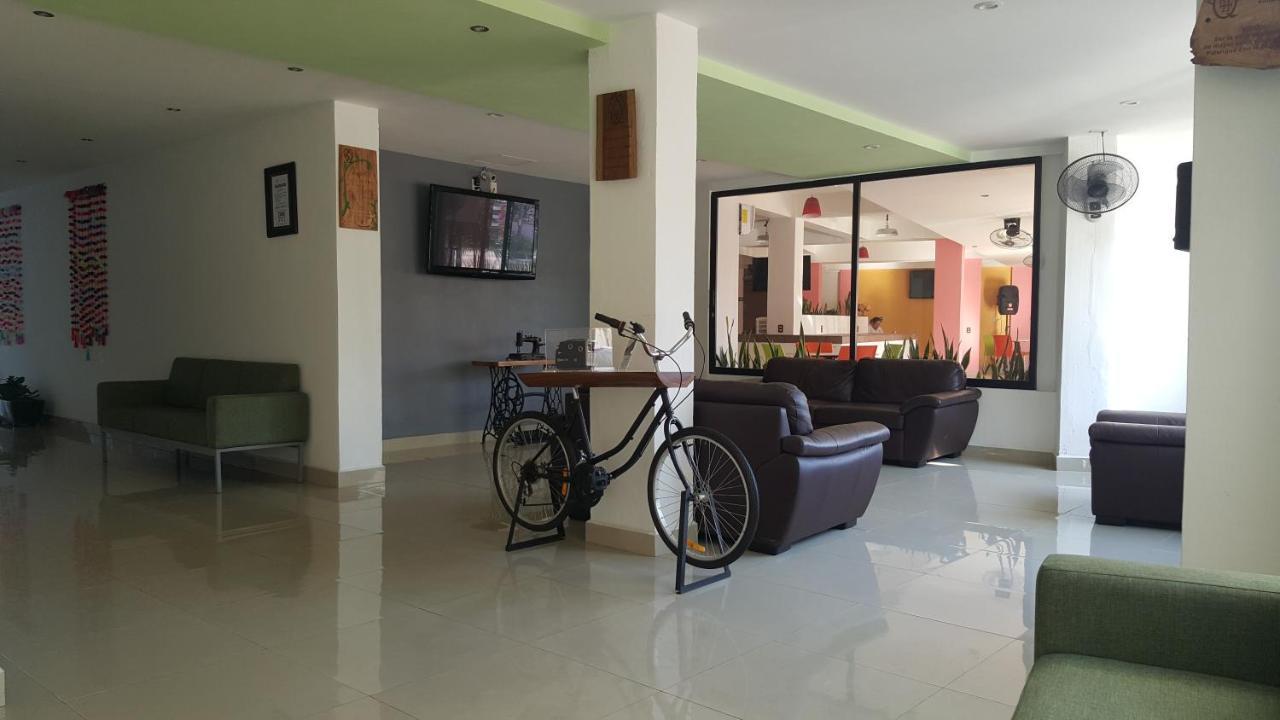 Hotel D Marco Exxpres Palenque Exteriér fotografie